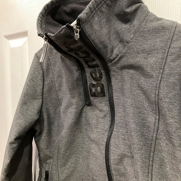 Women’s Bench Jacket - Picture 2 of 6